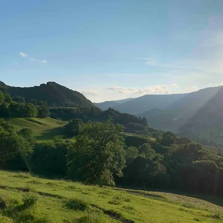 à La Ferme Au Puy Mary Mandailles-Saint-Julien
