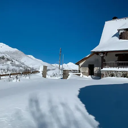 à La Ferme Au Puy Mary Casa rural Mandailles-Saint-Julien