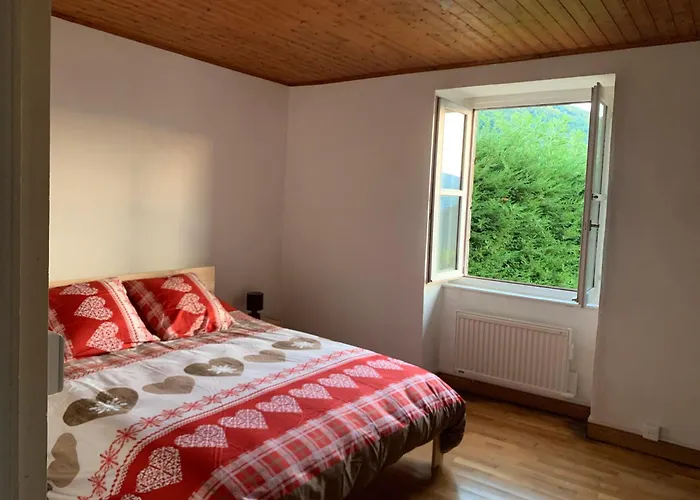 Gospodarstwo wiejskie A La Ferme Au Puy Mary